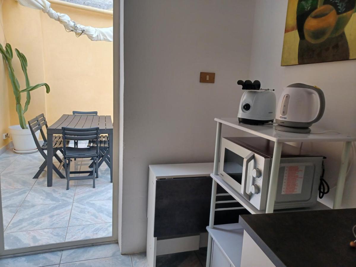 La Casetta Al Mare Palermo Bagian luar foto