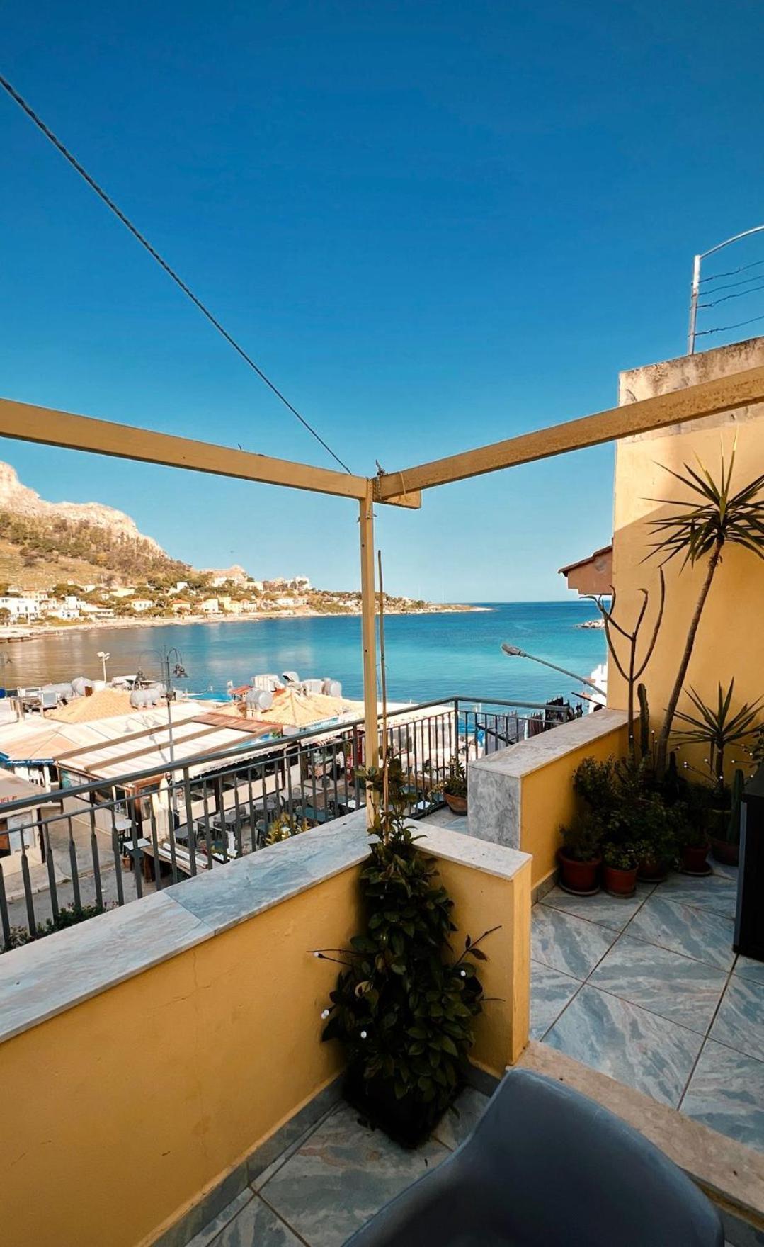 La Casetta Al Mare Palermo Bagian luar foto